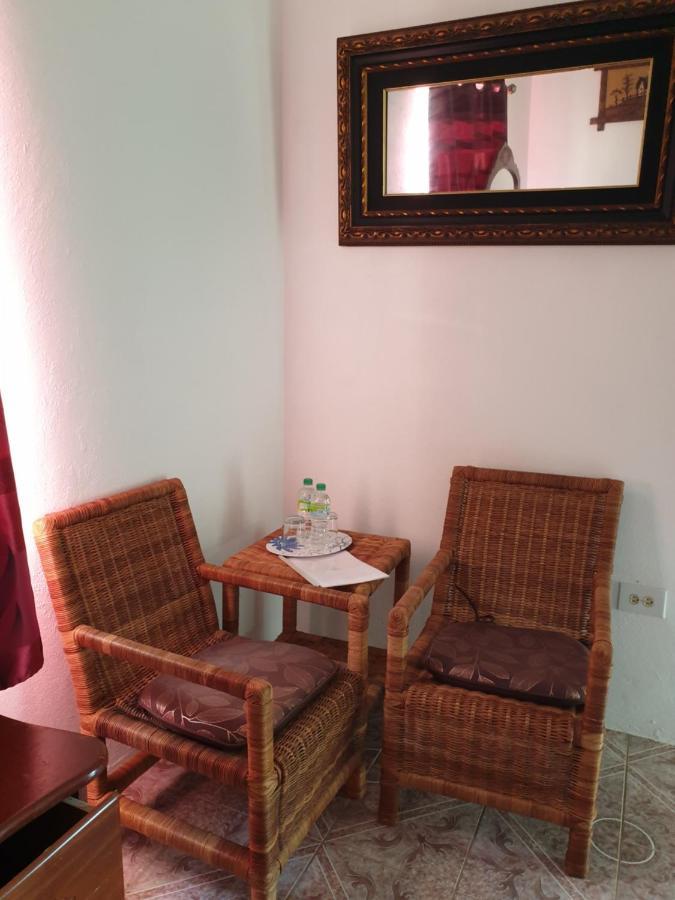 Polish Princess Guest House بورت أنطونيو المظهر الخارجي الصورة