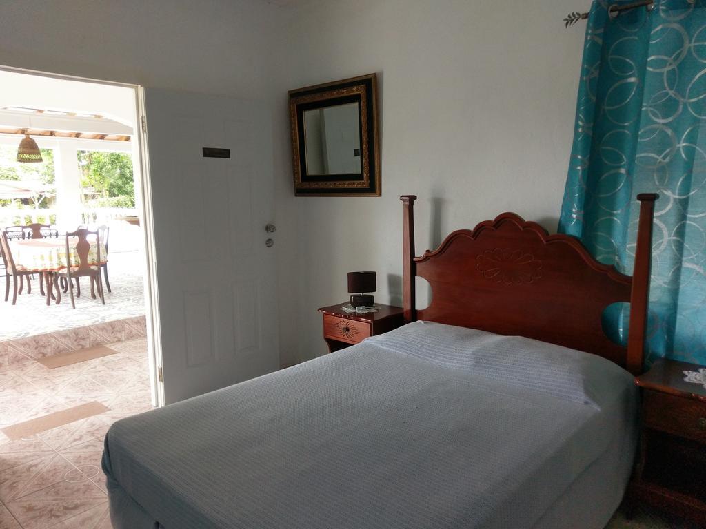 Polish Princess Guest House بورت أنطونيو المظهر الخارجي الصورة