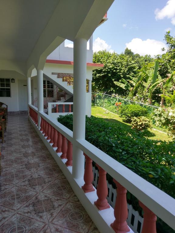 Polish Princess Guest House بورت أنطونيو المظهر الخارجي الصورة