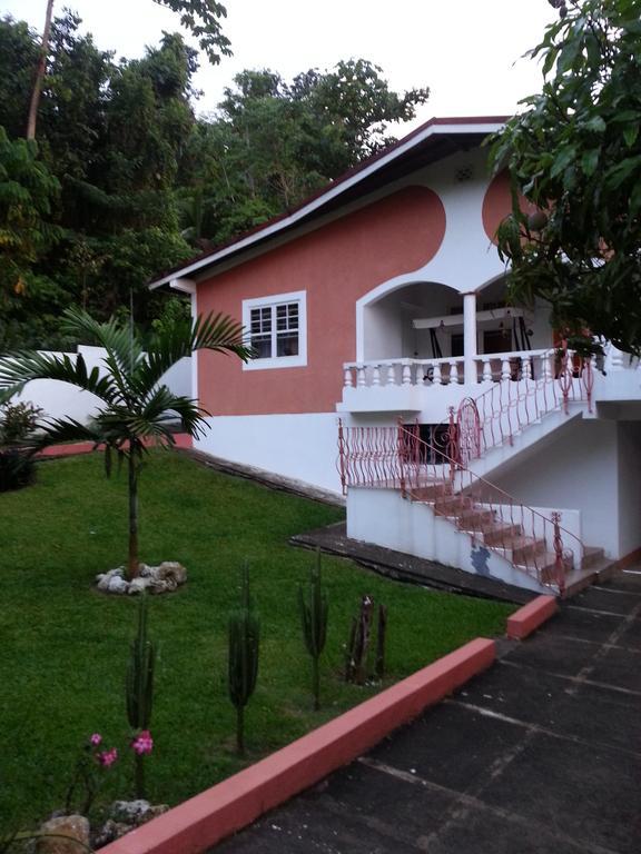 Polish Princess Guest House بورت أنطونيو المظهر الخارجي الصورة